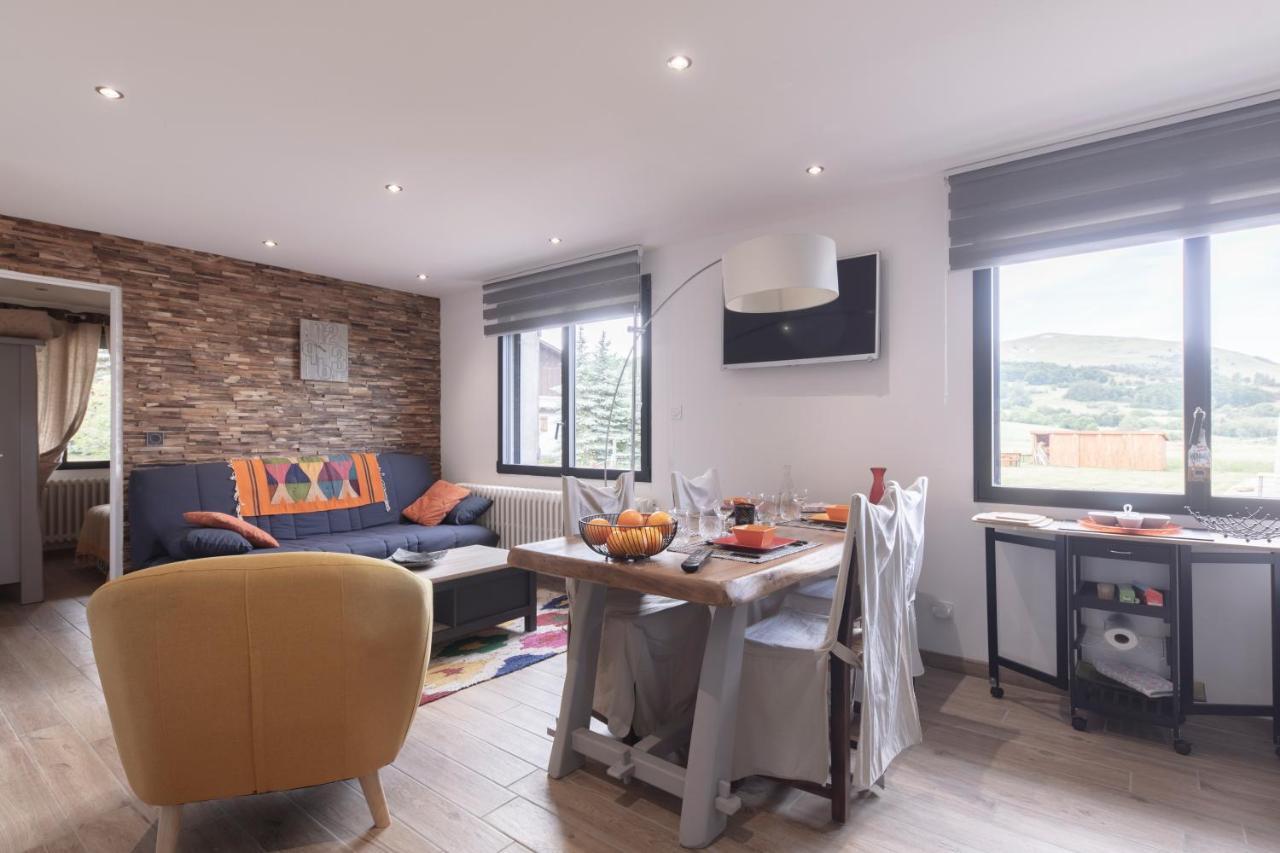 Le Chateau D'ancelle Apartment